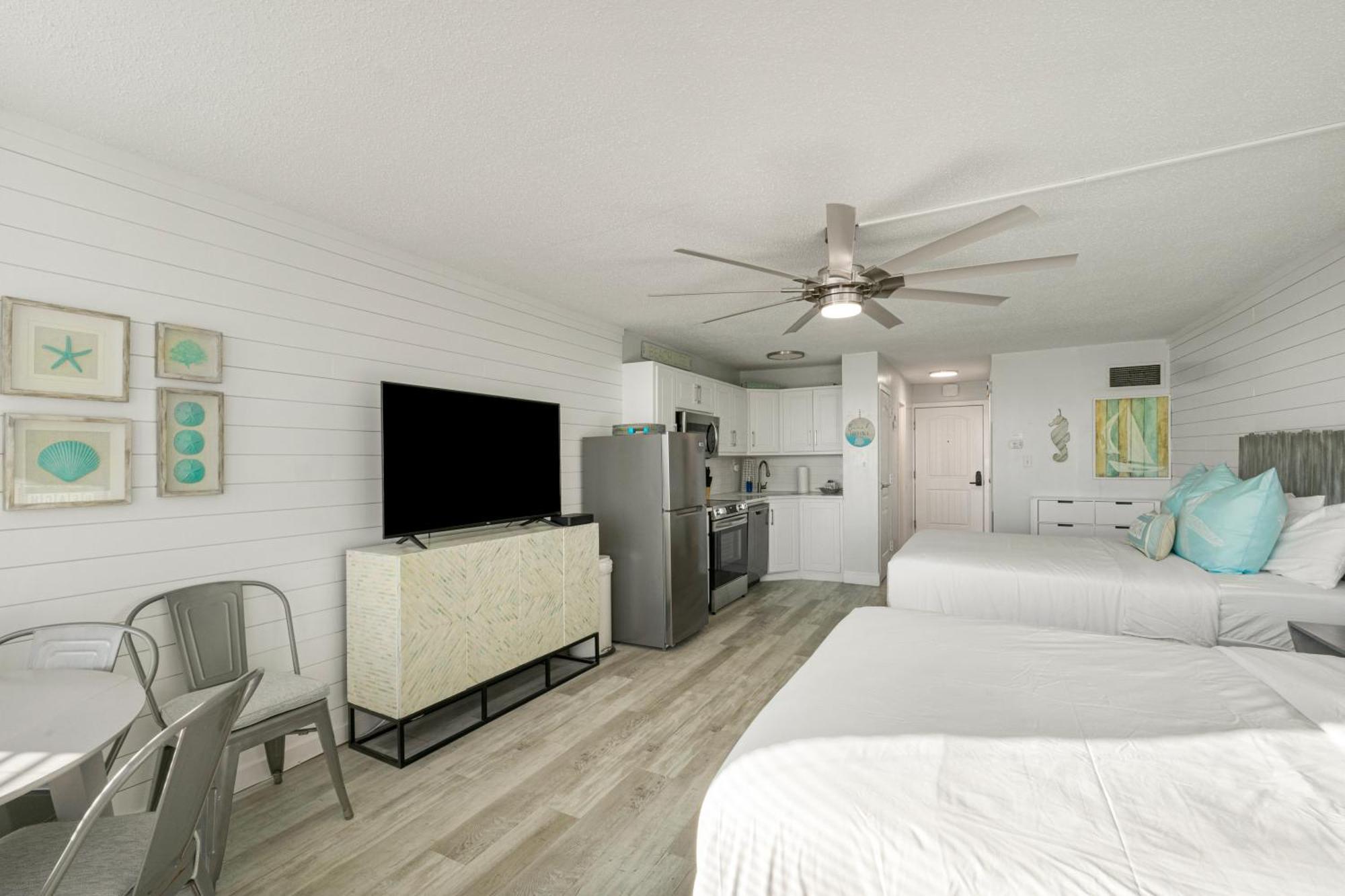 Sea The Gulf - Top Of The Gulf 809 - Beach Front Resort - Ocean View Free Beach Chair Service Panama City Beach Exterior photo